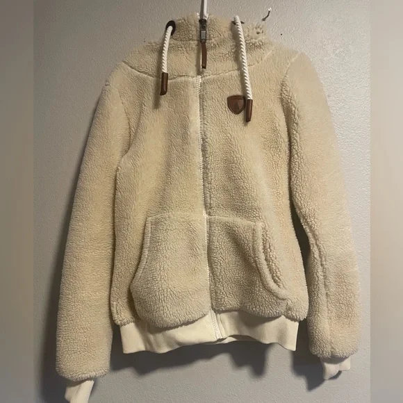 Wanakome Sherpa Zip Up - Picture 1 of 4